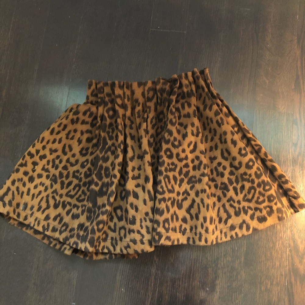 Really cute designer skirt!